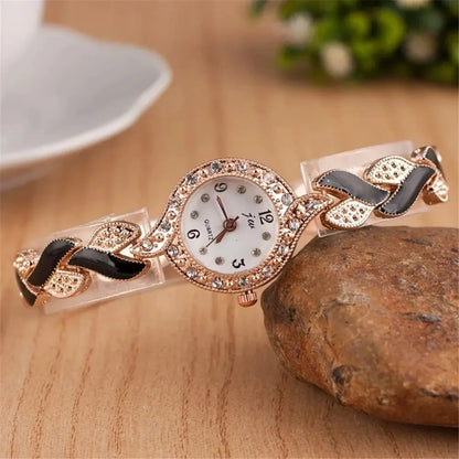 Gemma 5-Piece Crystal Watch & Jewellery Set – product image 2