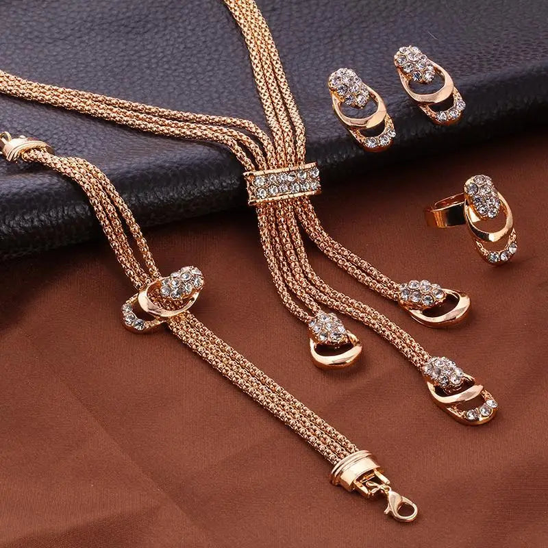 Kiara 4-Piece Gold Jewellery Set – product image 5